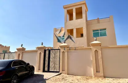 Outdoor House image for: Villa - 4 Bedrooms - 5 Bathrooms for sale in Shakhbout City - Abu Dhabi, Image 1
