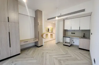 Apartment - Studio - 1 Bathroom for rent in Empire Residence - Jumeirah Village Circle - Dubai