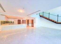 Apartment - 4 bedrooms - 6 bathrooms for rent in Water Front Tower A - Waterfront Residential Towers - Tourist Club Area - Abu Dhabi