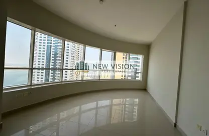 Apartment - 4 Bedrooms - 4 Bathrooms for rent in Al Majaz 2 - Al Majaz - Sharjah Apartment - 4 Bedrooms - 4 Bathrooms for rent in Al Majaz 2 - Al Majaz - Sharjah