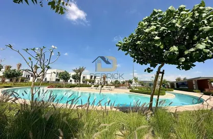 صورة لـ حوض سباحة فيلا - 3 غرف نوم - 4 حمامات للايجار في جوي - المرابع العربية 3 - دبي ، صورة رقم 1