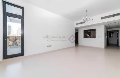 Apartment - 3 Bedrooms - 3 Bathrooms for rent in Al Raffa - Bur Dubai - Dubai