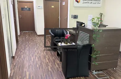 Office Space - Studio for rent in Al Nisf Building - International Airport Area - Deira - Dubai