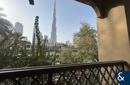 Apartment - 2 Bedrooms - 3 Bathrooms for sale in Yansoon 1 - Yansoon - Old Town - Dubai