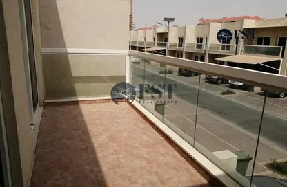 تاون هاوس - 3 غرف نوم - 3 حمامات للايجار في قرية ورسان - المدينة الدولية - دبي