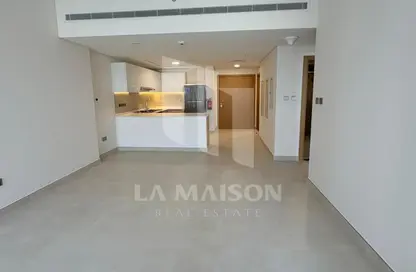 Apartment - 2 Bedrooms - 2 Bathrooms for rent in Radiant Square - City Of Lights - Al Reem Island - Abu Dhabi