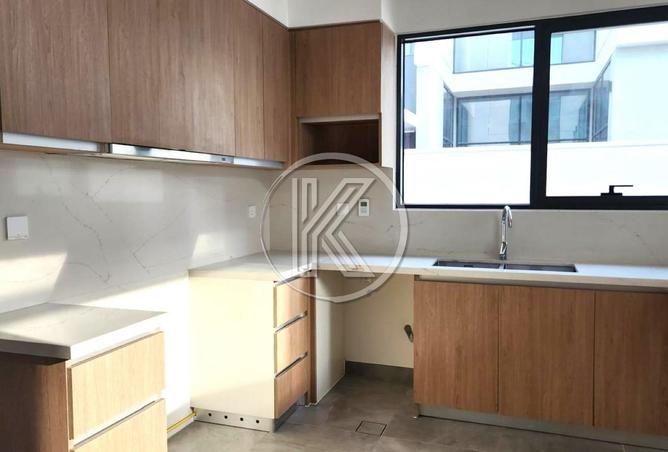 15295942 - Property Image 3