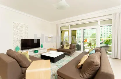 Apartment - 2 Bedrooms - 3 Bathrooms for rent in Al Sarrood - Shoreline Apartments - Palm Jumeirah - Dubai