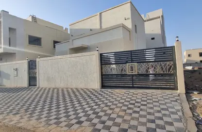Villa - 3 Bedrooms - 5 Bathrooms for rent in Al Zaheya Gardens - Al Zahya - Ajman