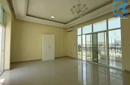 Villa - 1 Bedroom - 1 Bathroom for rent in Shakhbout City - Abu Dhabi