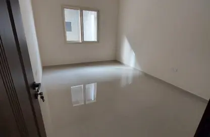 شقة - غرفة نوم - 2 حمامات للايجار في الجرف 3 - الجرف - عجمان وسط المدينة - عجمان