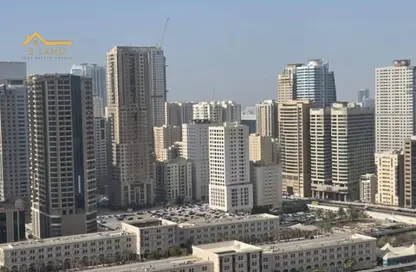 شقة - غرفة نوم - 2 حمامات للايجار في شارع التعاون - التعاون - الشارقة