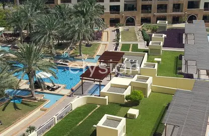 Apartment - 3 Bedrooms - 4 Bathrooms for rent in Marina Residences 6 - Marina Residences - Palm Jumeirah - Dubai