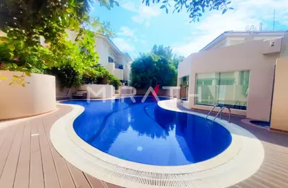 فيلا - 5 غرف نوم - 5 حمامات للايجار في فلل جميرا 3 - جميرا 3 - الجميرا - دبي