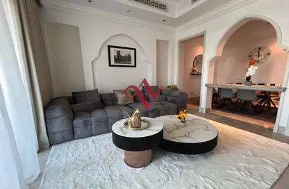 شقة - غرفة نوم - 1 حمام للايجار في التاجر ريزيدنس - جزيرة المدينة القديمة - دبي وسط المدينة - دبي