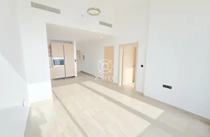 Apartment - 1 Bedroom - 2 Bathrooms for rent in AURA by Grovy - Jumeirah Village Circle - Dubai
