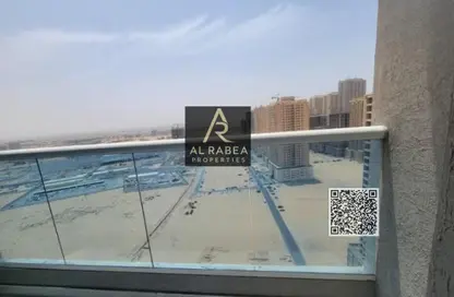 Apartment - 2 Bedrooms - 2 Bathrooms for rent in Gulf Tower - Emirates City - Ajman