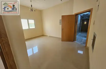 Apartment - 1 Bedroom - 1 Bathroom for rent in Muweileh Community - Muwaileh Commercial - Sharjah
