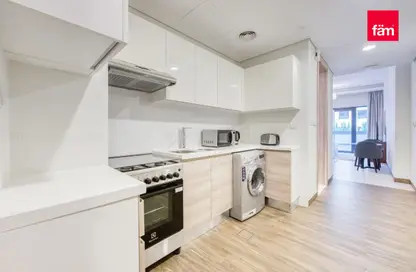 Apartment - Studio - 1 Bathroom for rent in SOL Bay - Business Bay - Dubai