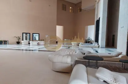 متجر - استوديو للبيع في سكاي جاردنز - مركز دبي المالي العالمي - دبي
