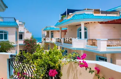 Villa - 5 Bedrooms - 6 Bathrooms for rent in Umm Suqeim 1 Villas - Umm Suqeim 1 - Umm Suqeim - Dubai