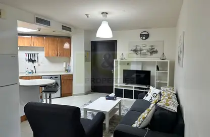 Apartment - Studio - 1 Bathroom for rent in New Dubai Gate 1 - JLT Cluster Q - Jumeirah Lake Towers - Dubai