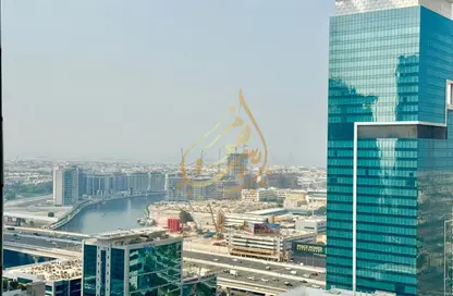 Office Space - Studio - 1 Bathroom for rent in The Regal Tower - Business Bay - Dubai