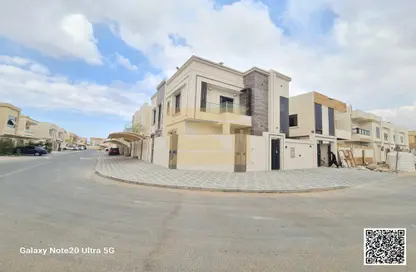Villa - 5 Bedrooms - 7 Bathrooms for sale in Al Yasmeen 1 - Al Yasmeen - Ajman