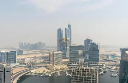 شقة - غرفة نوم - 2 حمامات للايجار في برج أبر كريست - دبي وسط المدينة - دبي