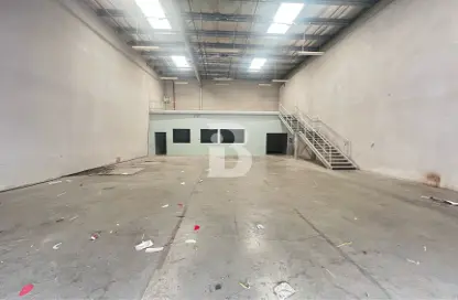 Warehouse - Studio for rent in Phase 1 - Dubai Investment Park (DIP) - Dubai