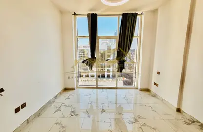 شقة - غرفة نوم - 2 حمامات للايجار في جميرا جاردن سيتي - السطوة - دبي