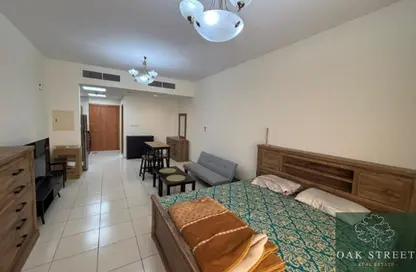 Apartment - 1 Bathroom for rent in Mulberry 2 - Emirates Gardens 2 - Jumeirah Village Circle - Dubai