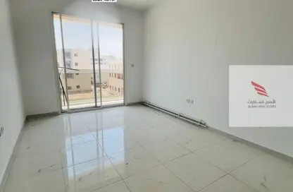 Apartment - 1 Bedroom - 2 Bathrooms for rent in Al Jurf 3 - Al Jurf - Ajman Downtown - Ajman