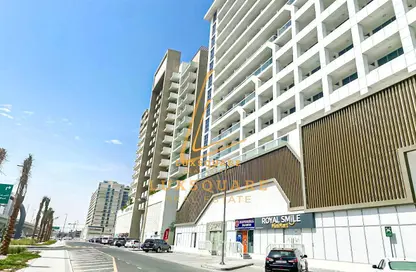 Apartment - Studio - 1 Bathroom for rent in Azizi Star - Al Furjan - Dubai
