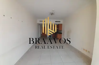 Apartment - 1 Bedroom - 1 Bathroom for sale in Global Lake View - JLT Cluster E - Jumeirah Lake Towers - Dubai