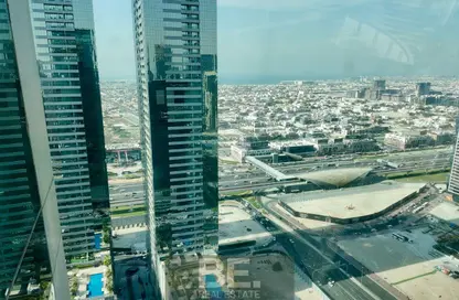 مكتب - استوديو - 1 حمام للايجار في القمة - الخليج التجاري - دبي