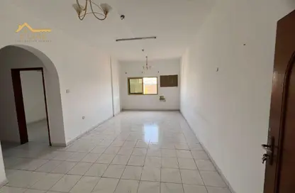 Apartment - 2 Bedrooms - 2 Bathrooms for rent in Al Ghuair - Al Gharb - Sharjah