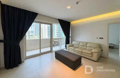 Apartment - 1 Bedroom - 2 Bathrooms for rent in West Avenue Tower - Dubai Marina - Dubai