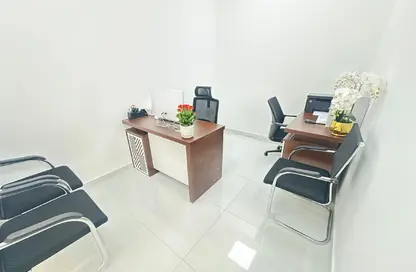 Office Space - Studio - 1 Bathroom for rent in Red Avenue - Al Garhoud - Dubai