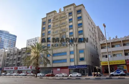 Apartment - 1 Bedroom - 1 Bathroom for rent in Budaniq Building - Abu shagara - Sharjah