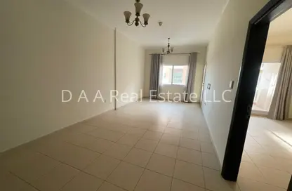Apartment - 1 Bedroom - 2 Bathrooms for sale in Mazaya 29 - Queue Point - Dubai Land - Dubai