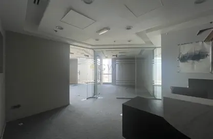 مكتب - استوديو - 1 حمام للايجار في برج ريجال - الخليج التجاري - دبي