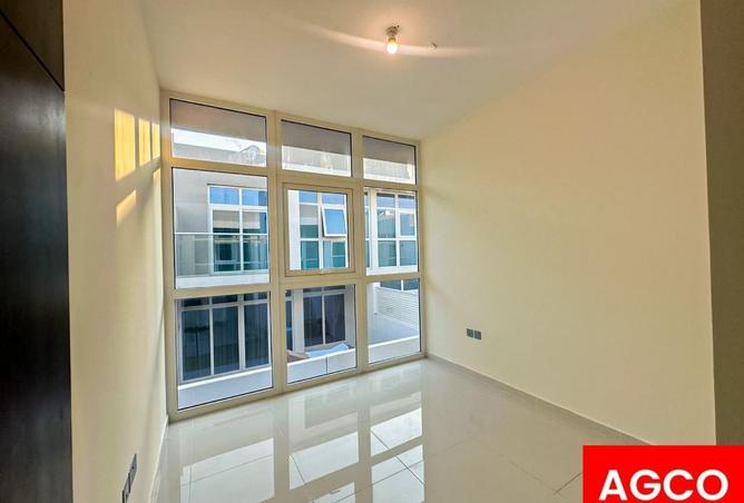 15292011 - Property Image 2