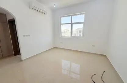 Apartment - 2 Bedrooms - 2 Bathrooms for rent in Madinat Al Riyad - Abu Dhabi