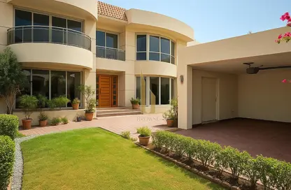 Villa - 4 Bedrooms - 4 Bathrooms for rent in Jumeirah 1 Villas - Jumeirah 1 - Jumeirah - Dubai