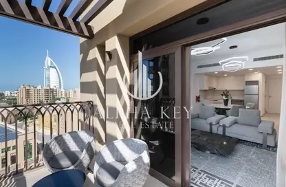Apartment - 2 Bedrooms - 2 Bathrooms for rent in Asayel 3 - Madinat Jumeirah Living - Umm Suqeim - Dubai