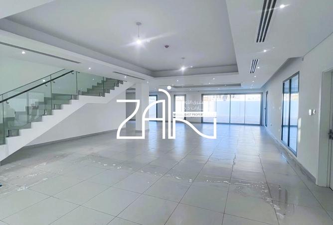 15916103 - Property Main Image