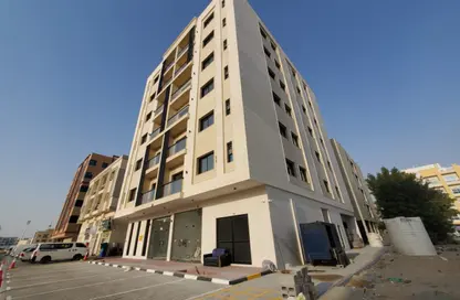 عمارة بالكامل - 8 غرف نوم - 8 حمامات للبيع في الجرف الصناعية 3 - الجرف الصناعية - عجمان