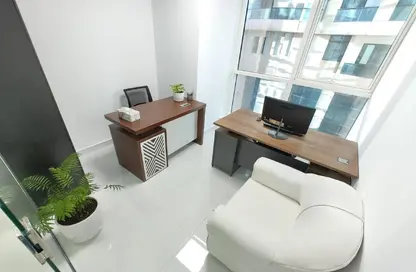 Office Space - Studio - 1 Bathroom for rent in Aspin Tower - Sheikh Zayed Road - Dubai