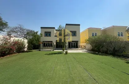 Villa - 3 Bedrooms - 4 Bathrooms for sale in Regional - Jumeirah Park - Dubai